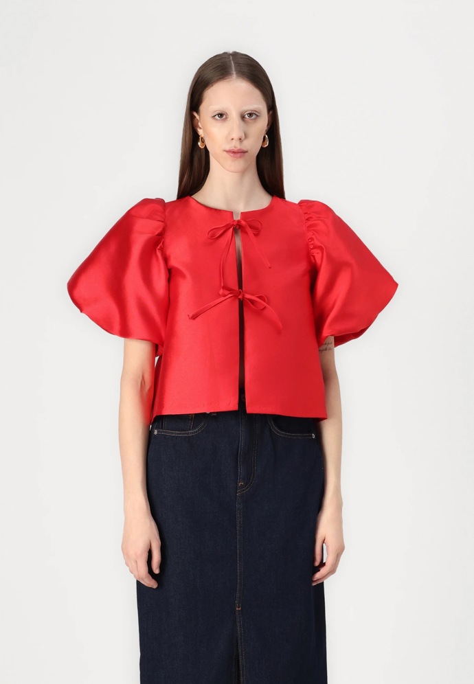 Halenka, Gina Tricot, 1200 Kč
Halenka, Gina Tricot, 1200 Kč