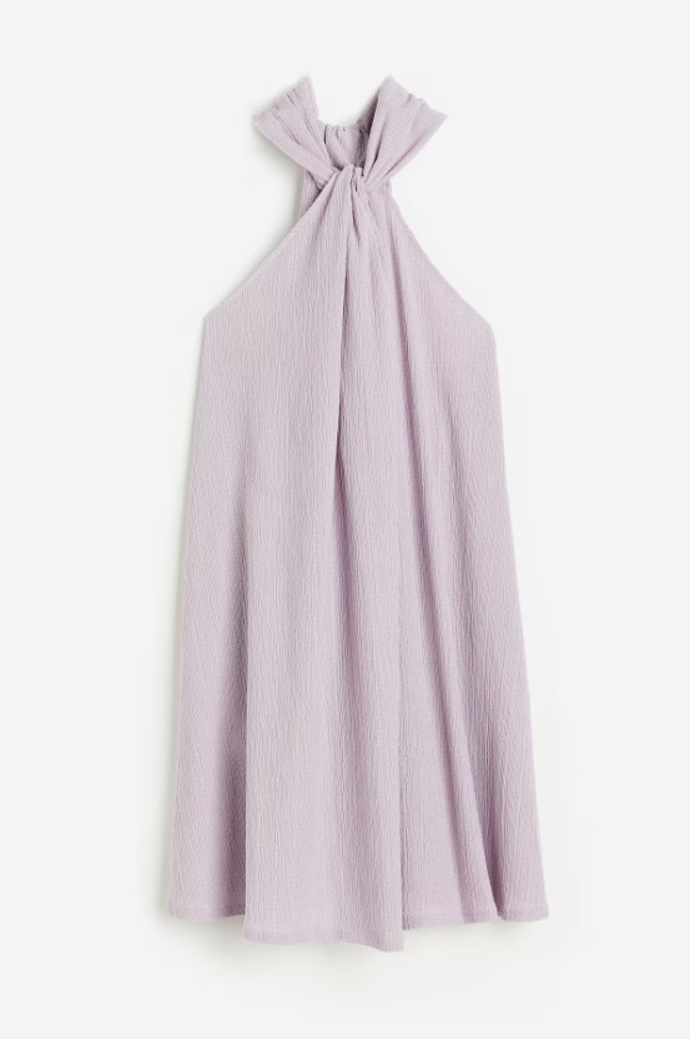 Áčkové šaty v pudrově fialové barvě, H&M, 429 Kč
