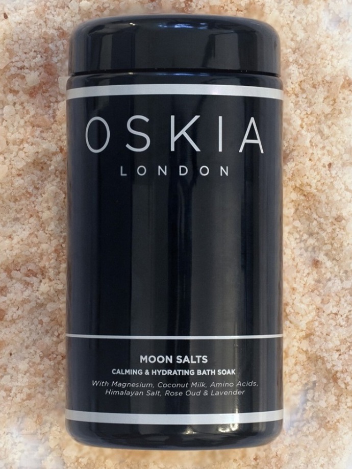 Oskia sůl do koupele, Douglas, 2 200 Kč
