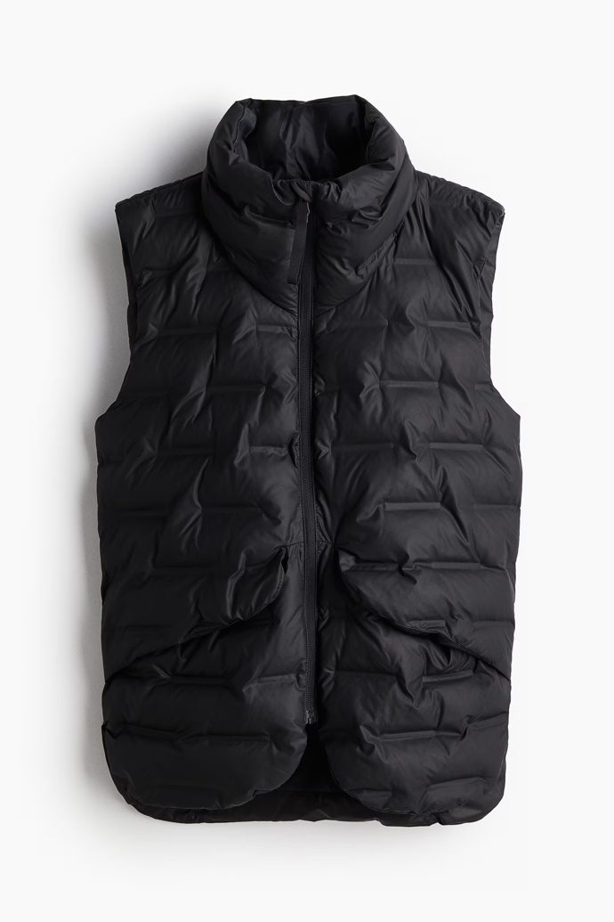 H&M, 1199 Kč
H&M, 1199 Kč