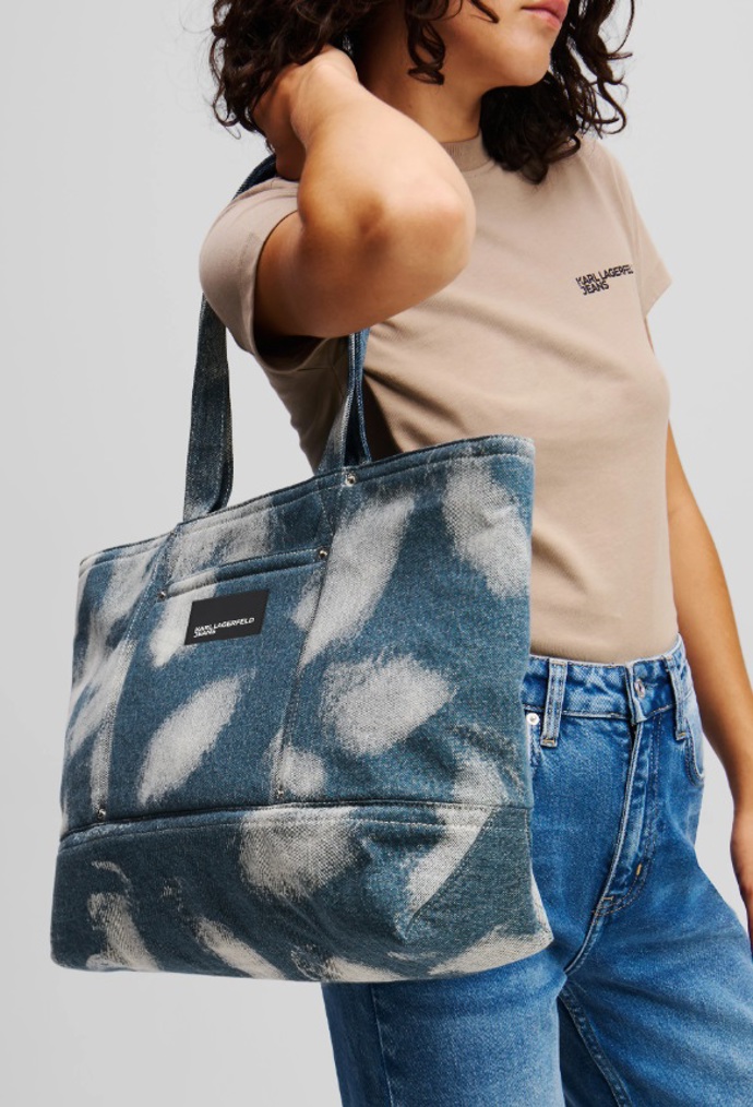 Denimová shopper taška, Karl Lagerfeld Jeans, 4 049 Kč
