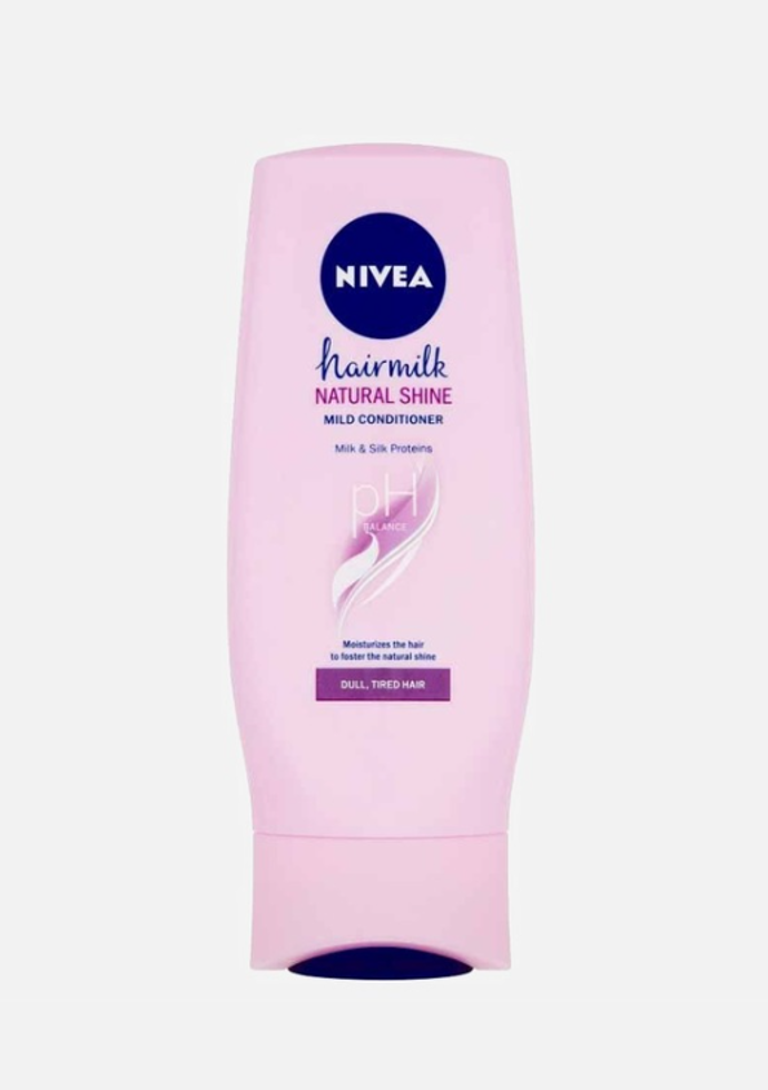 Nivea kondicionér na vlasy, Douglas, 96 Kč
