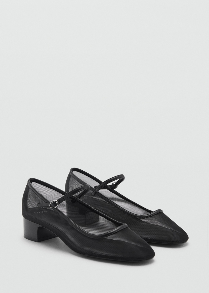 Mary Janes, Mango, 1299 Kč
Mary Janes, Mango, 1299 Kč