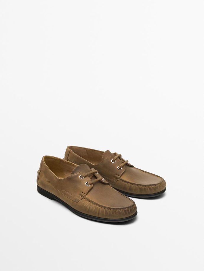 Massimo Dutti, 2999 Kč
Massimo Dutti, 2999 Kč