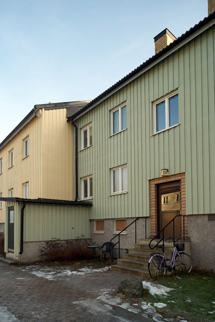 Objevte byt, kde se prolíná historie s moderním designem. Okouzlí svým klidem, promyšleným uspořádáním a důrazem na každý detail. Jedinečnou atmosféru pomáhají dotvořit odvážné kombinace barev a dekorací.
