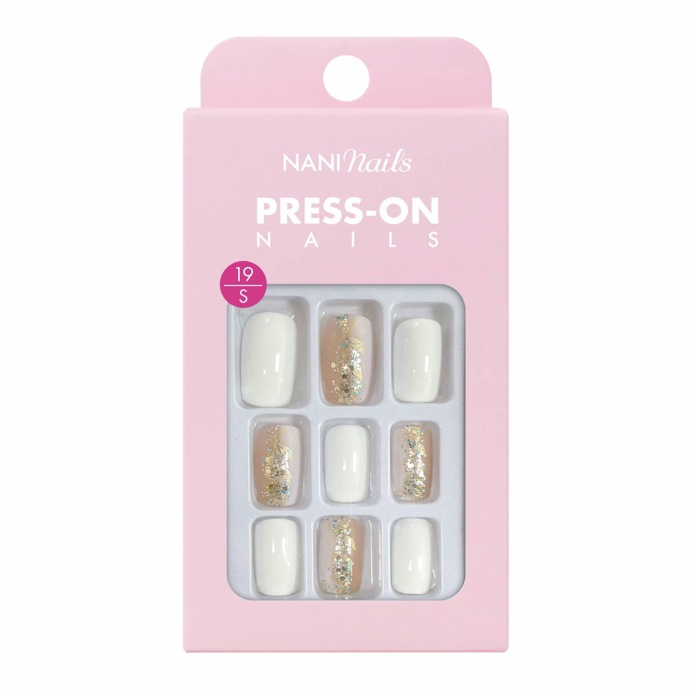 Press–on nehty, Nani Nails, 99 Kč
Press–on nehty, Nani Nails, 99 Kč