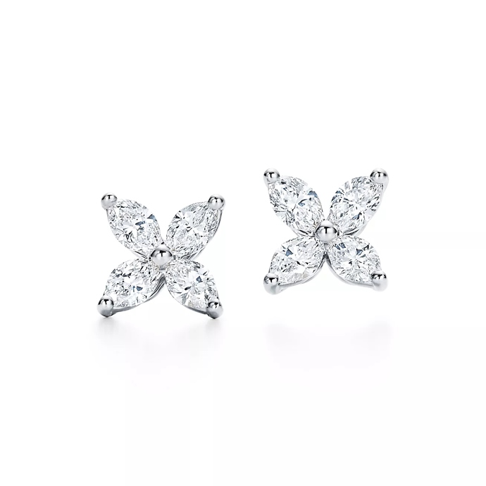 Náušnice Victoria, Tiffany & Co., 9800 usd
