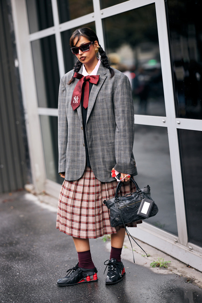 Street Style Paříž SS 25
Street Style Paříž SS 25
