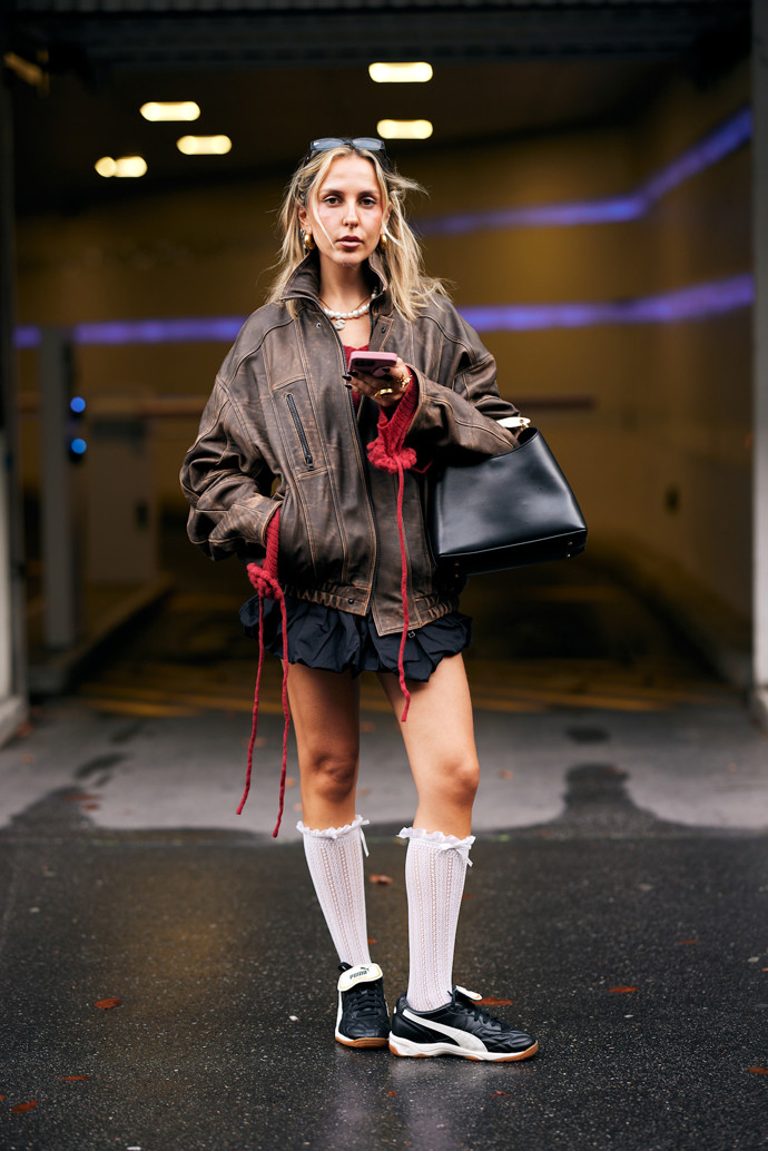 Street Style Paříž SS 25
Street Style Paříž SS 25