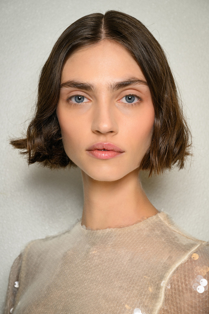 Glossy bob Patbo S25
Glossy bob Patbo S25