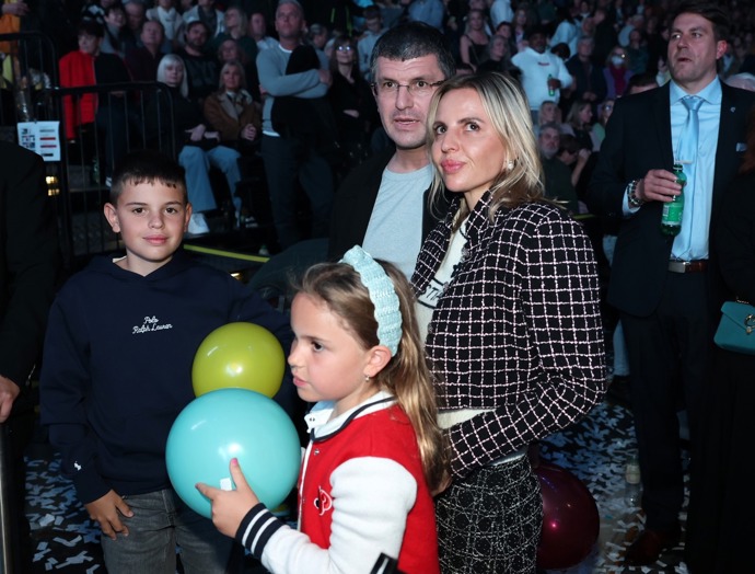 Leon s rodinou na koncertě Pocta Karlu Gottovi
