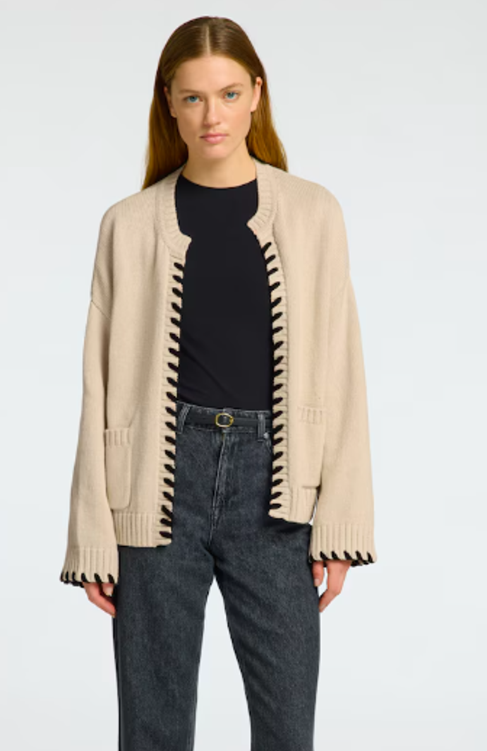 SELECTED FEMME Kardigan 2649 Kč
SELECTED FEMME Kardigan 2649 Kč
