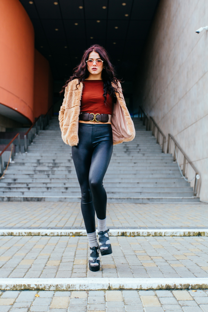 Módní outfit s legínami
Módní outfit s legínami
