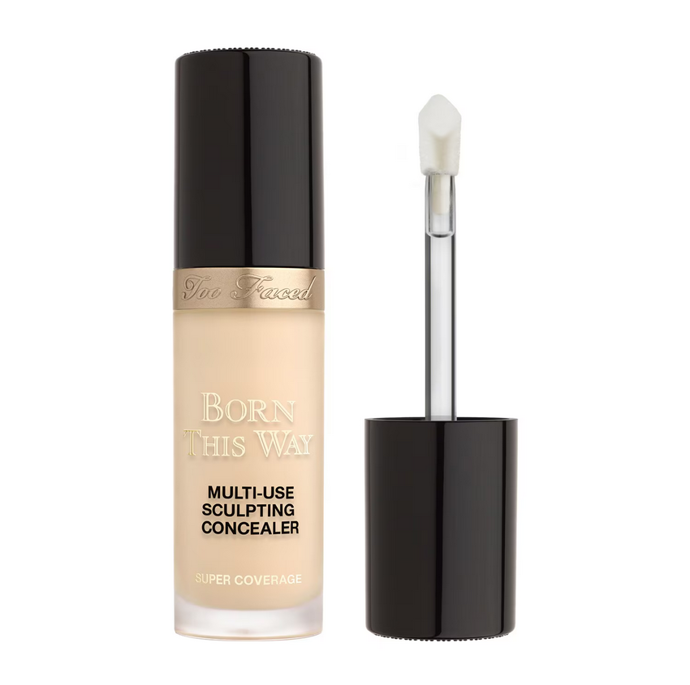 Bezchybné krytí, dlouhotrvající a hydratační multifunkční korektor Too Faced pro zakrytí, konturování, zvýraznění a retušování. 920 Kč
