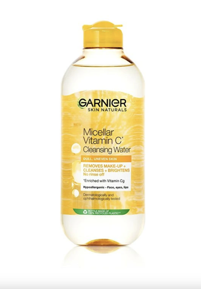 Garnier Rozjasňující micelární voda s vitamínem C Skin Naturals 400 ml, Drogeo.cz, 229,20 Kč
