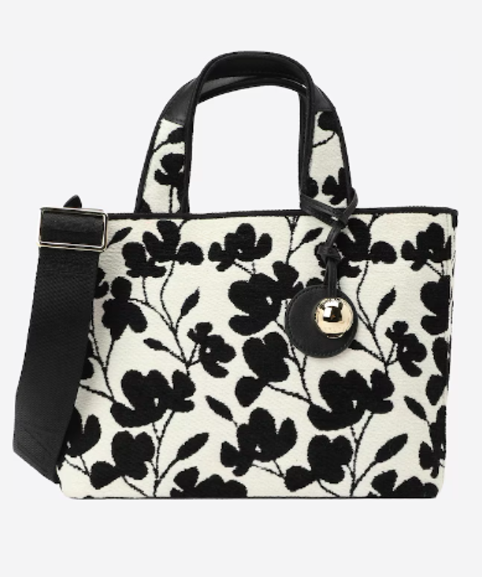 FURLA Kabelka 'ALISSA' 6399 Kč
FURLA Kabelka 'ALISSA' 6399 Kč