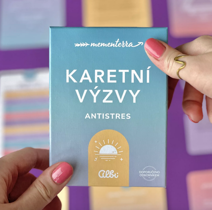 Rádce, průvodce i akutní pomocník, to jsou nové karetní výzvy proti stresu. 349 Kč
