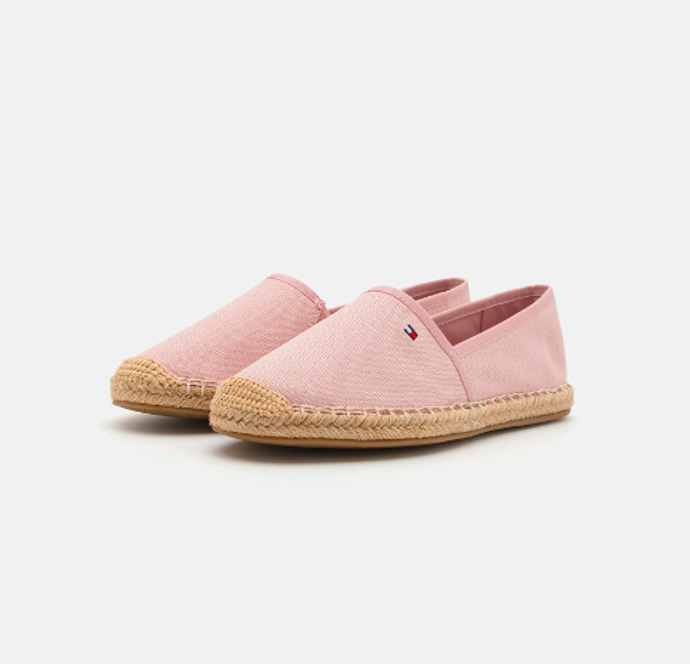Espadrilky, Tommy Hilfiger, 1500 Kč
