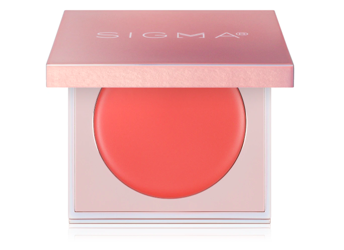 Krémová tvářenka, Sigma Beauty, 570 Kč
Krémová tvářenka, Sigma Beauty, 570 Kč