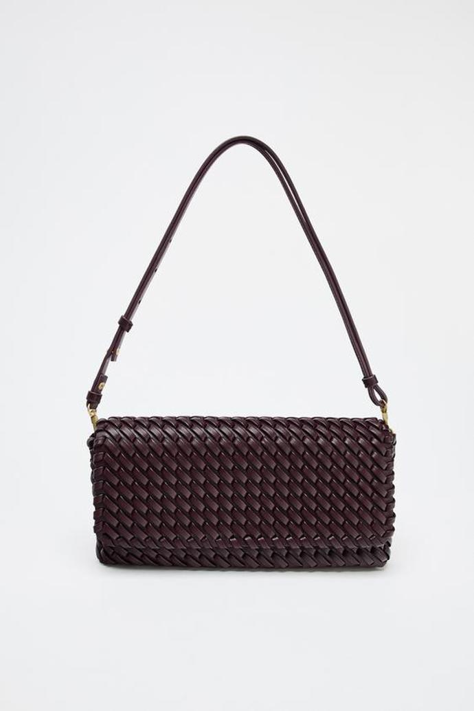 Splétaná kabelka, Zara, 999 Kč
