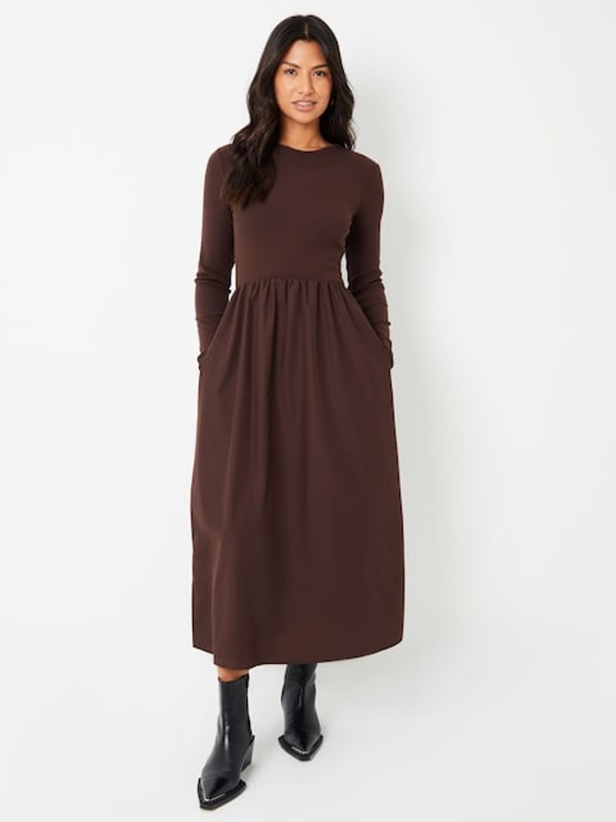 Šaty Threadbare Ribbed Hnědá, Next, 1430 Kč
Šaty Threadbare Ribbed Hnědá, Next, 1430 Kč