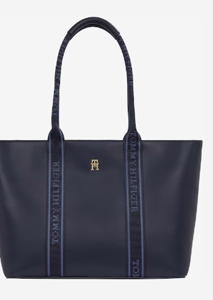 TOMMY HILFIGER Nákupní taška 3499 Kč
TOMMY HILFIGER Nákupní taška 3499 Kč