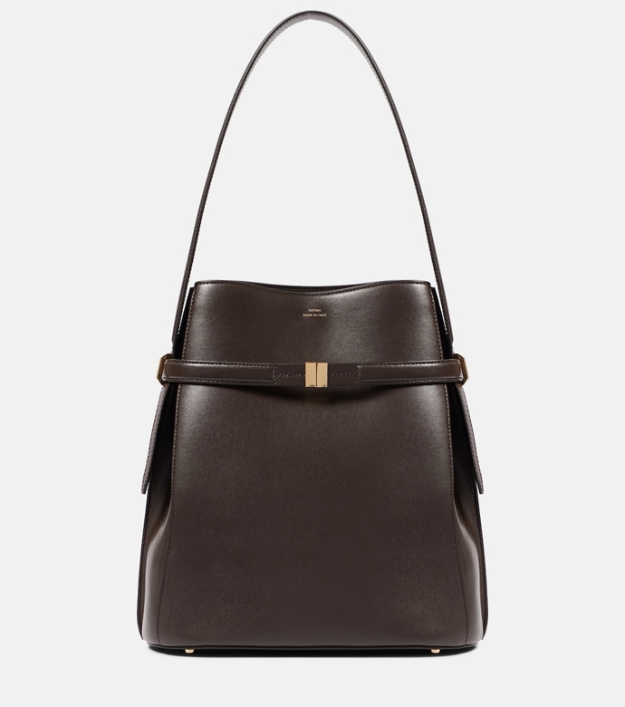 Toteme, 1050 eur
Toteme, 1050 eur