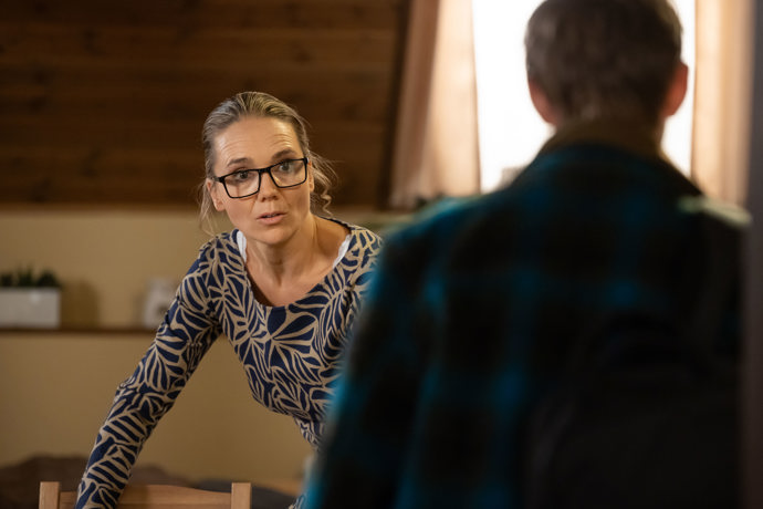Nekonečný seriál Ulice sleduje dramatické osudy několika rodin žijících v sousedství
