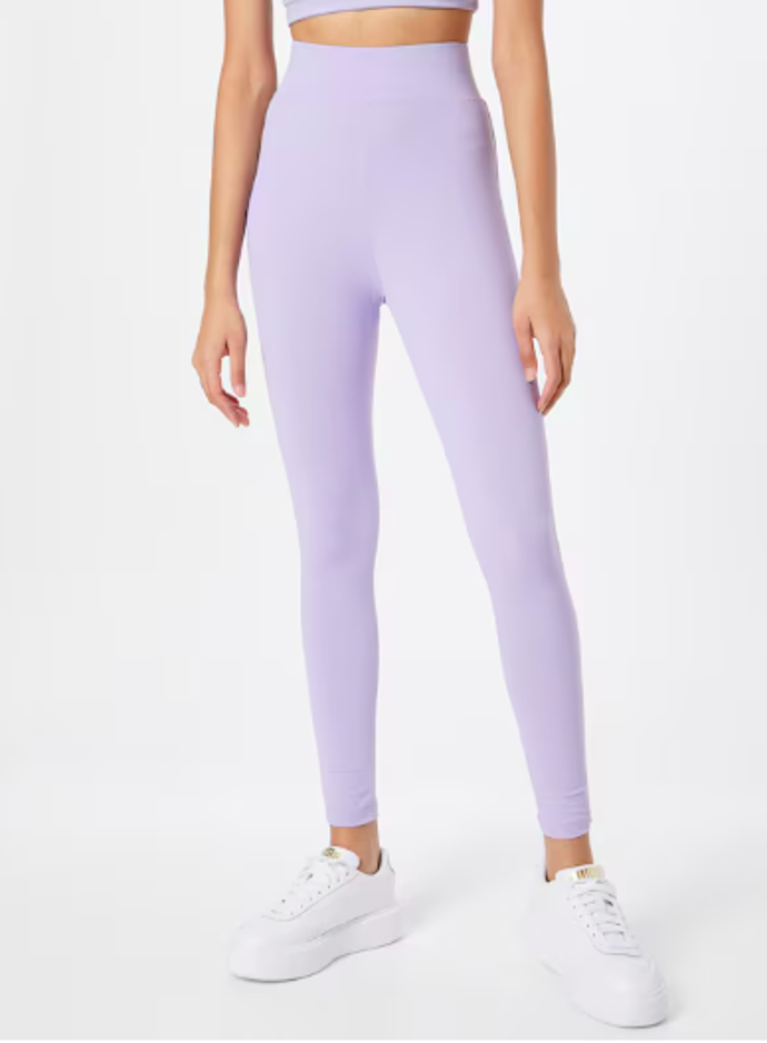 Urban Classics Skinny Legíny 700 Kč
Urban Classics Skinny Legíny 700 Kč