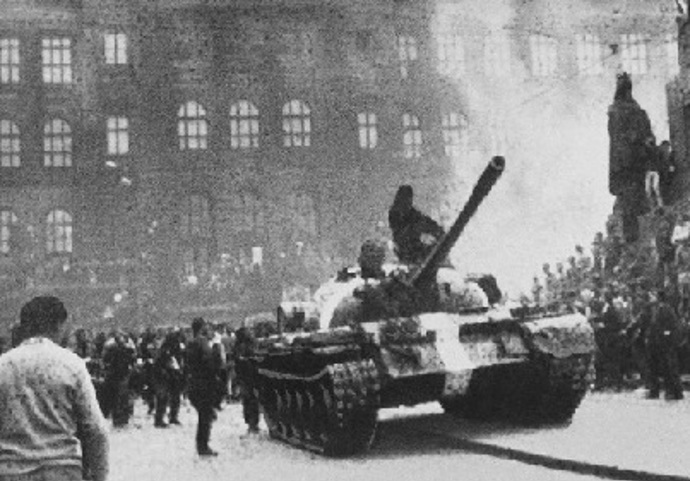 Václavské náměstí v srpnu 1968

