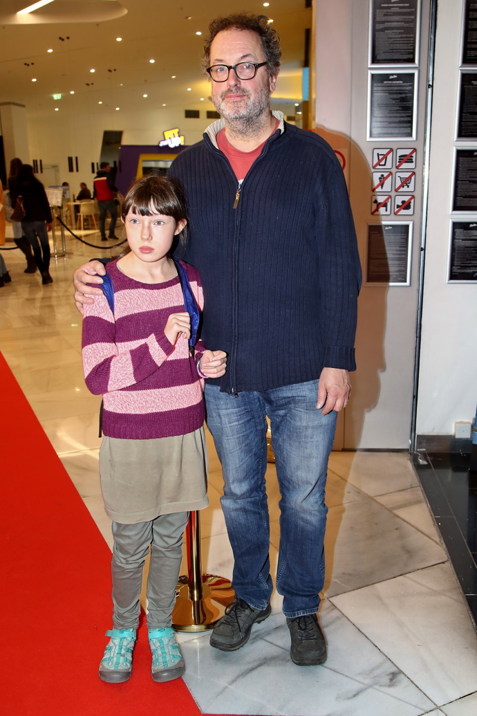 Josef ještě s malou dcerou Anežkou, z které je dnes již dospělá slečna
