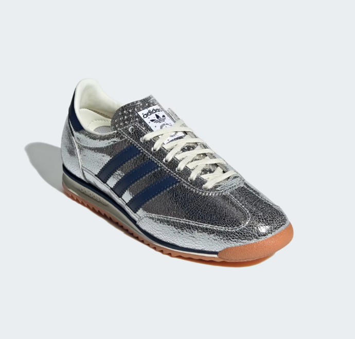 Adidas, 2399 Kč
