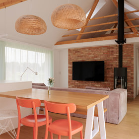 V malebné obci Bělečko vyrostl rodinný dům, který citlivě propojuje tradiční venkovskou architekturu s moderním designem. Projekt z dílny AIR Ateliér plně respektuje kouzlo místa a okolní stavby a zároveň svým majitelům nabízí komfortní bydlení. 
