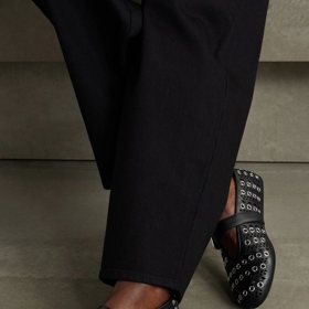 Alaïa, 990 eur
