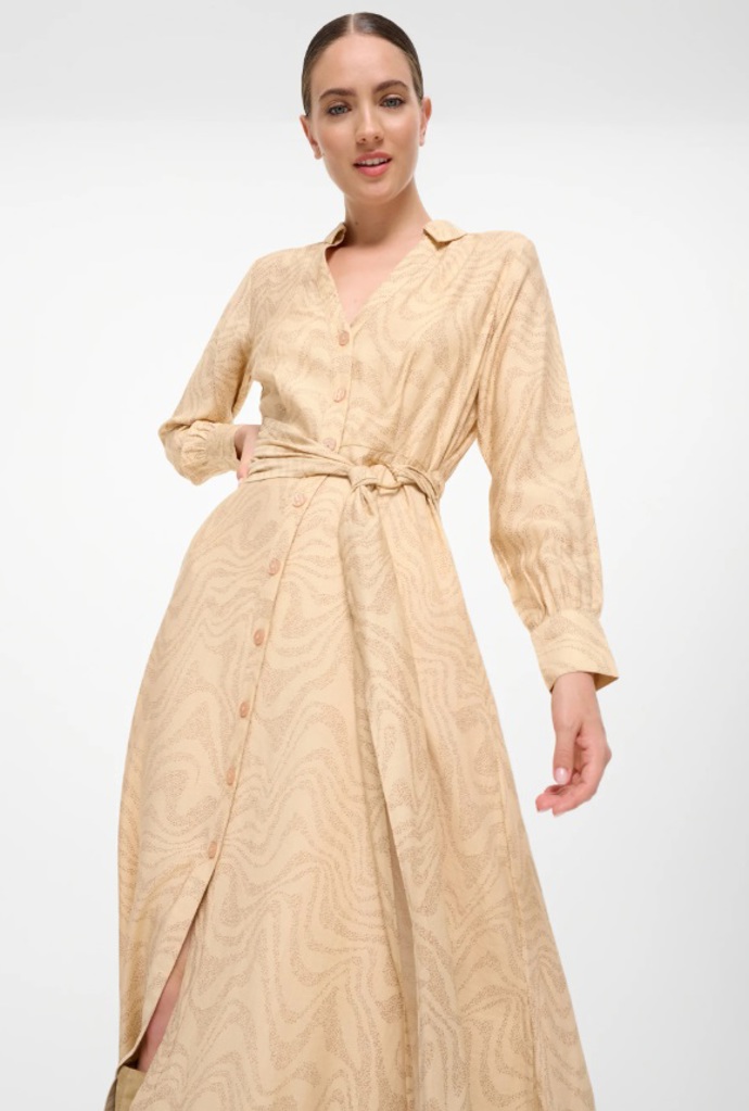 Elegantní šaty s knoflíky, Greenpoint, 1 329 Kč

