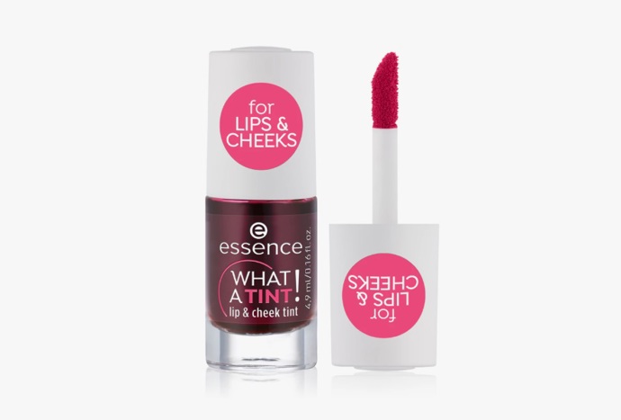 Tekutá tvářenka a lesk na rty What a Tint, Essence, 76 Kč
