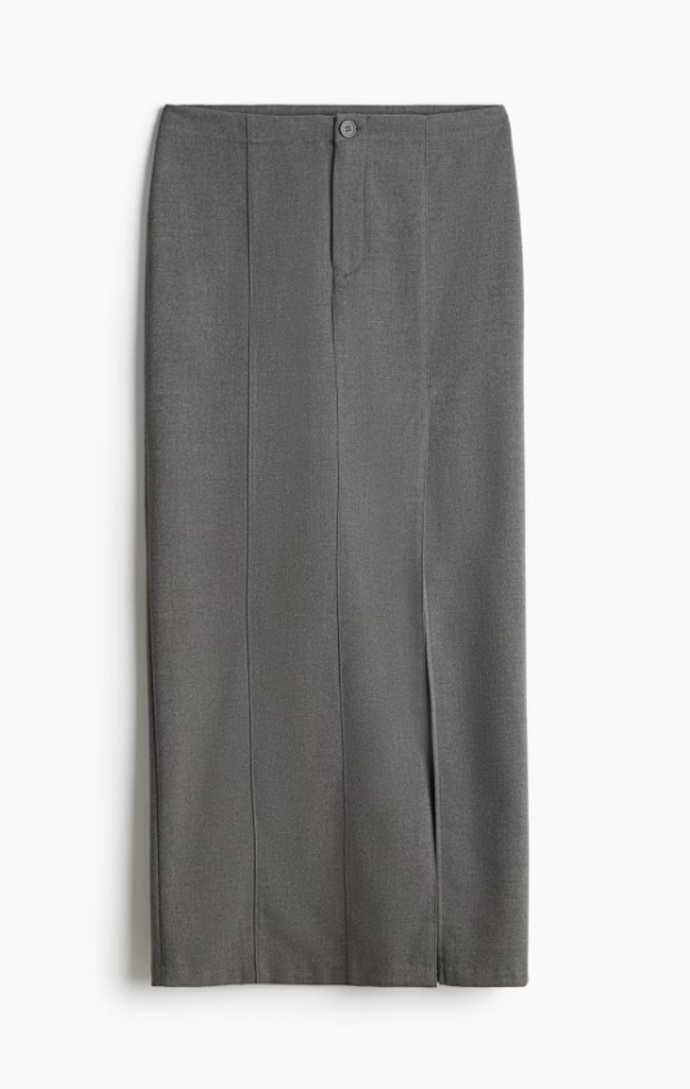 Elegantní pouzdrová sukně, H&M, 299 Kč (původní cena 599 Kč)
