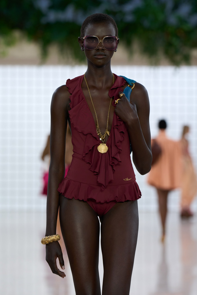 SS 2025 Ready to wear kolekce značky Chloé
SS 2025 Ready to wear kolekce značky Chloé