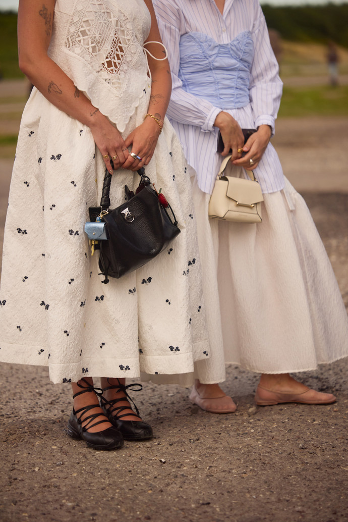 Double bags inspirace z fashion weeků
