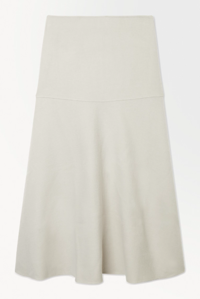 COS, 195 eur
