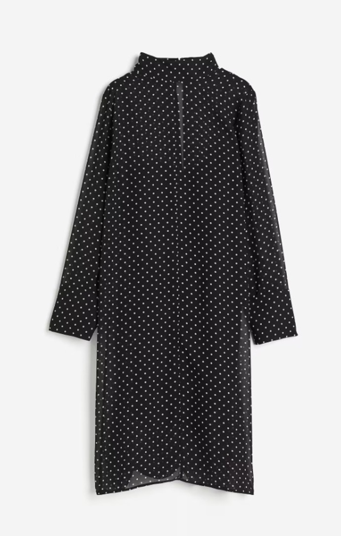 Puntíkované šaty, H&M, 549 Kč
