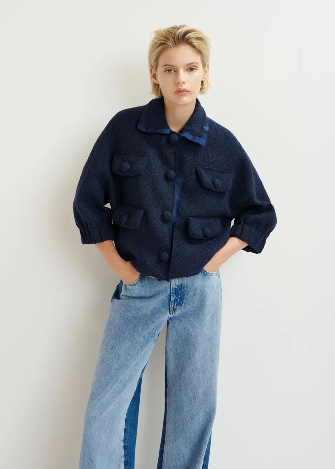Essentiel Antwerp, 345 eur
