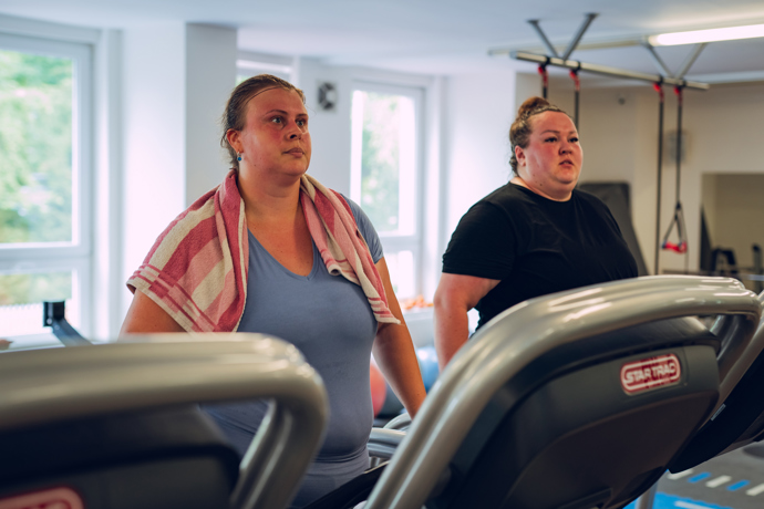 Při extrémní proměně je třeba zařadit přesně sestavený tréninkový plán, s nímž se účastníci seznámí již v rámci bootcampu.
Při extrémní proměně je třeba zařadit přesně sestavený tréninkový plán, s nímž se účastníci seznámí již v rámci bootcampu.