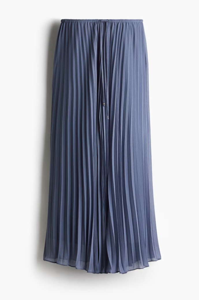 Plisovaná maxisukně, H&M, 1 199 Kč
