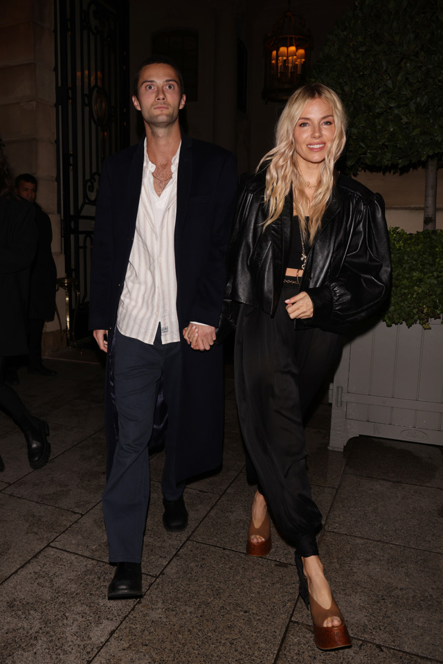 Sienna Miller
