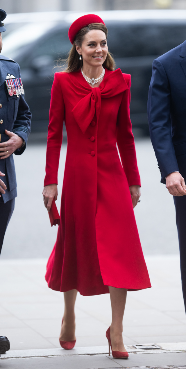 Kate Middleton v červené
