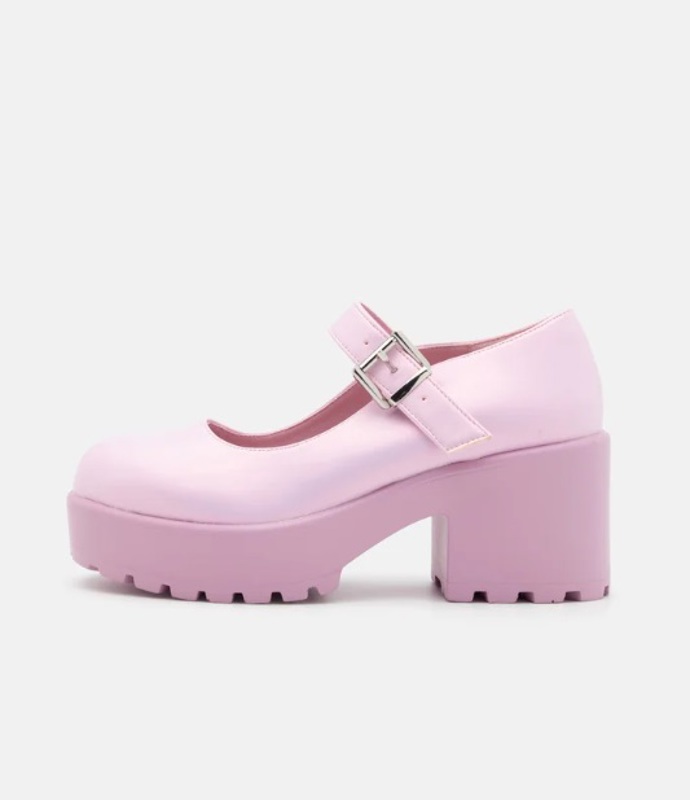 Baleríny na platformě, Koi Footwear, 1 440 Kč
