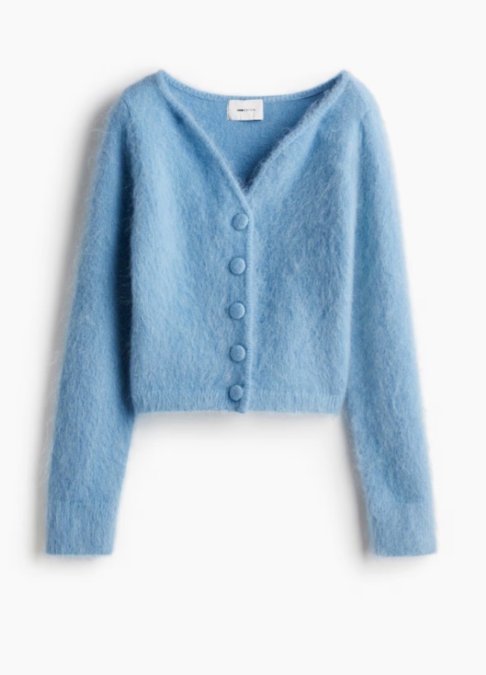 Propínací svetr z mohérové směsi, H&M, 1 459 Kč
