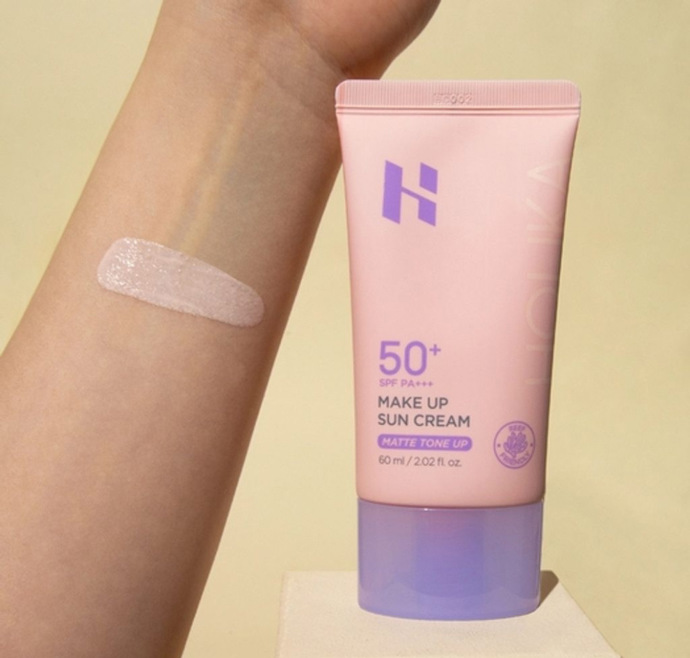 Krém s SPF, Holika Holika, 410 Kč
