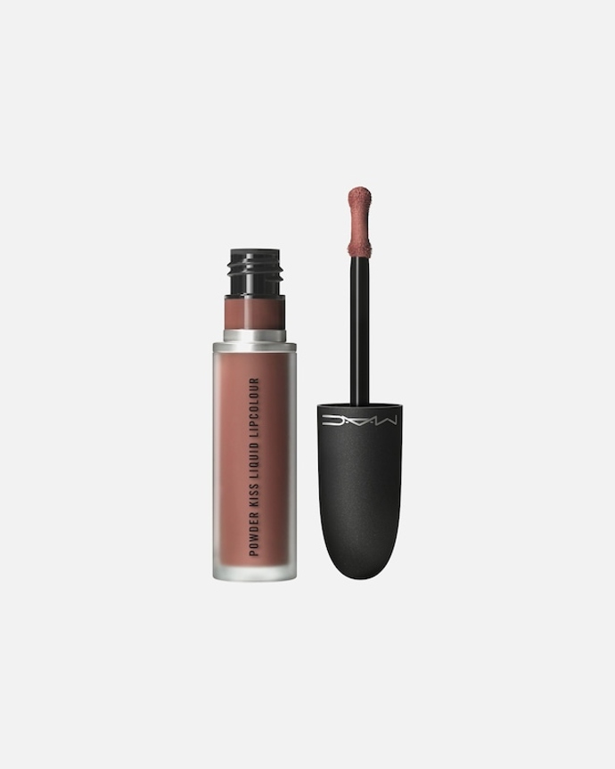 Intimate Nudes Power Kiss Liquid, MAC, 870 Kč
